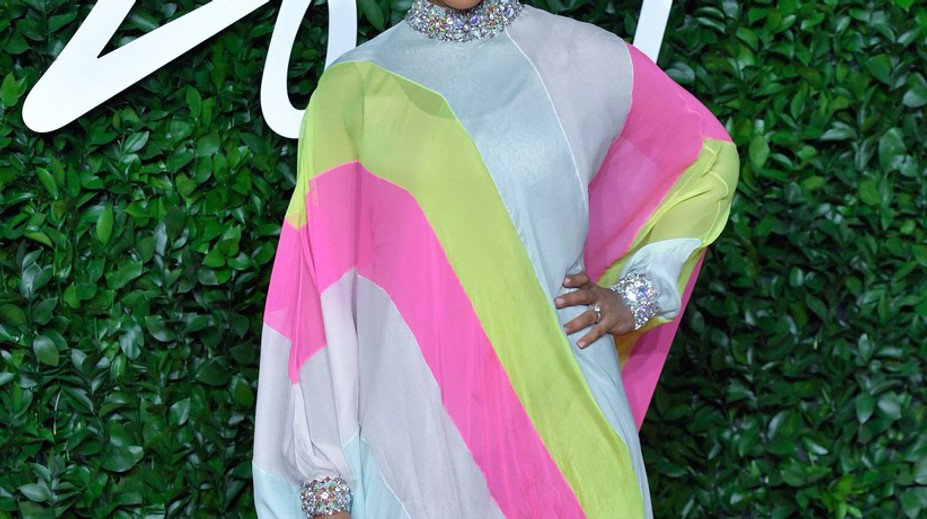 Manželka nakazeného herca sa nechcela izolovať. Koronavírus má už aj ona