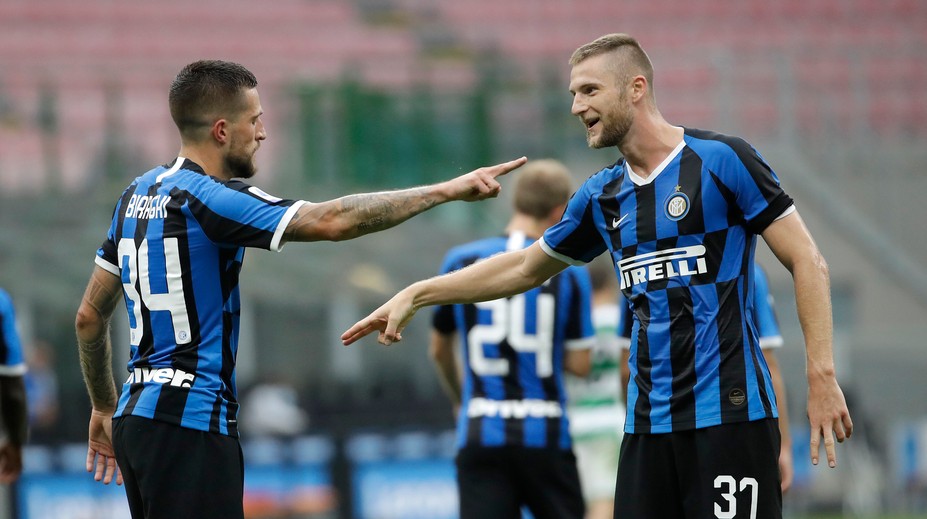 Inter Miláno remizoval so Sassuolom, Škriniar dostal v závere duelu červenú kartu