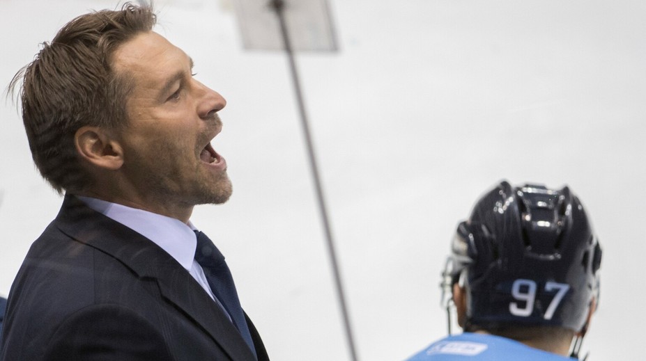 Slovan podľahol doma Jokeritu.  Na play off stráca stále 16 bodov