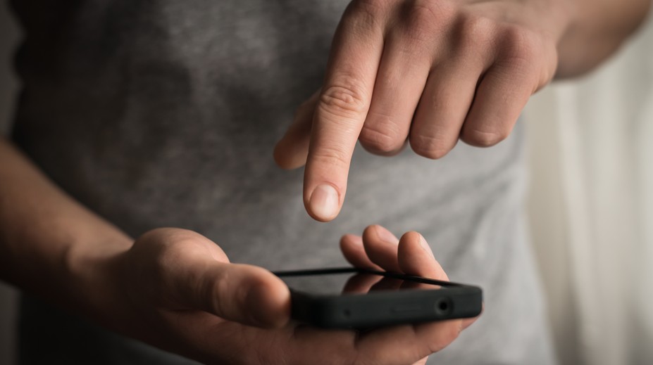 Budúci rok začnú platiť nové predpisy pre smartfóny. Pozrite sa, čo sa zmení