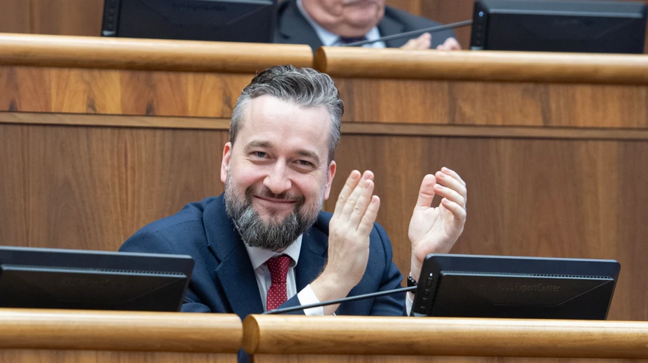 V spore medzi Blahom a Esetom padol po piatich rokoch prvý verdikt. Súd zamietol žalobu proti podpredsedovi NR SR