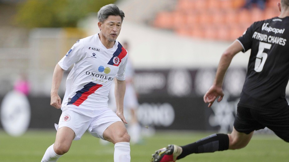 Keď je vek naozaj len číslo. Japonský „kráľ“ má 56 rokov a stále profesionálne hráva