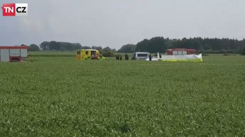 V okolí českého Nymburku havarovalo lietadlo. Dvaja mŕtvi