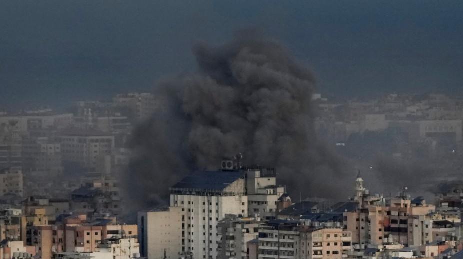 Izraelská armáda zaútočila na sídlo spravodajského veliteľstva Hizballáhu