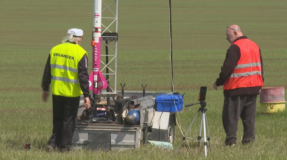 Raketou vystrelili malé satelity a zbierali informácie. Študenti sa podieľali na špeciálnom projekte