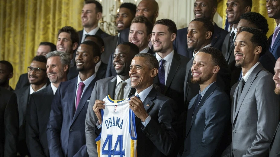 Šampióni NBA odmietajú ísť k Trumpovi do Bieleho domu