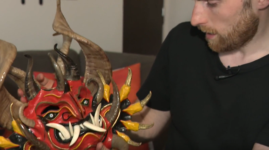 Michalovi učarovala Latinská Amerika. Doma má zbierku jedinečných masiek