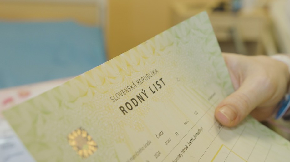 Prvá na Slovensku. Nemocnica v Čadci poskytne rodičkám rodný list bábätka ihneď po pôrode