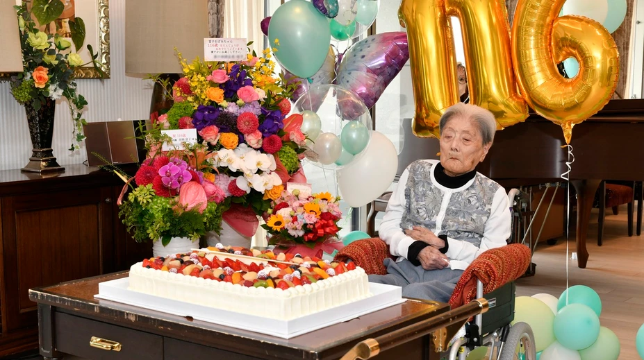 FOTO: Je aktuálne najstarším človekom na svete. Titulom sa pýši 116-ročná Japonka