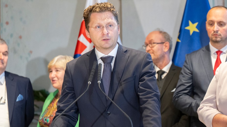 Predseda LOZ Visolajský: Politici porušujú dohodu, ktorá začala zlepšovať zlú situáciu v nemocniciach