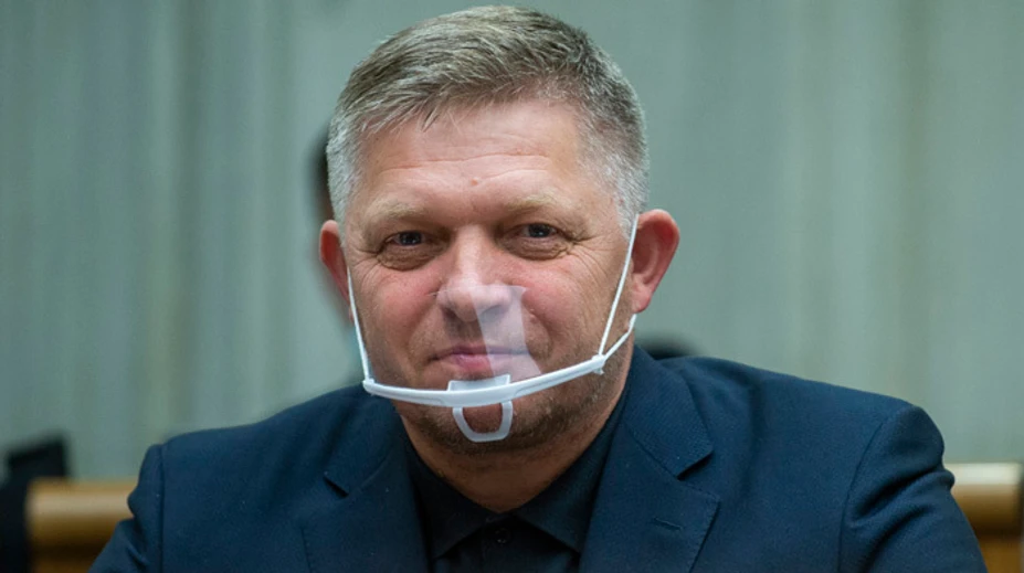 Fico varuje pred tréningom ukrajinských povstalcov u nás, podľa rezortu obrany to nie je pravda