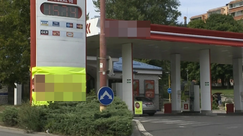 Odsúdili Slováka, ktorý v Rakúsku vrazil nadrogovaný do čerpacej stanice