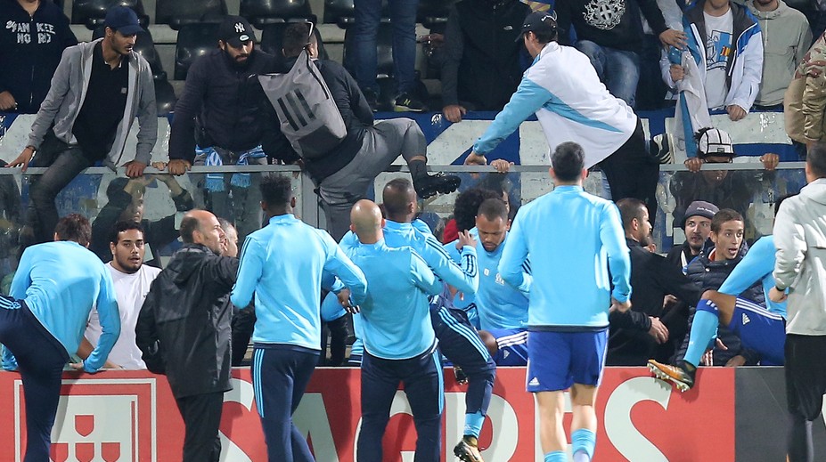 VIDEO: Reakcia fanúšikov Marseille za kopanec Evru nenechala na seba dlho čakať