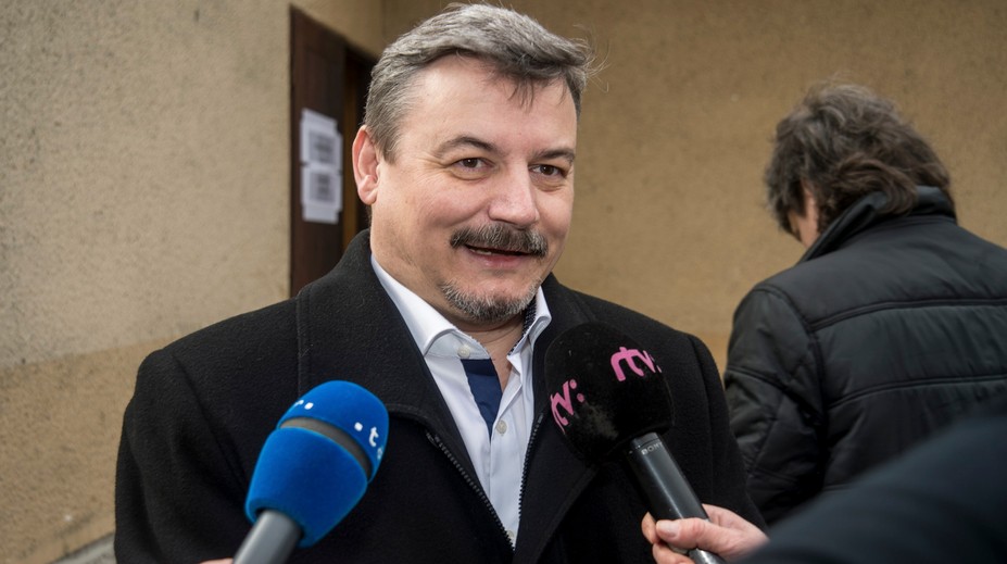 Berényi odstúpil z funkcie predsedu SMK, stranu nateraz vedie Szigeti