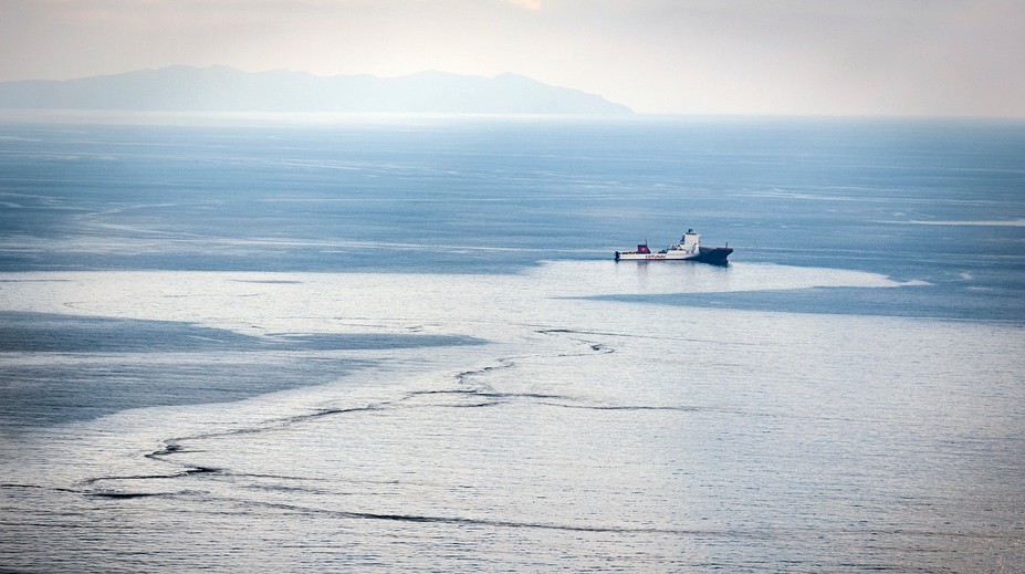 Brit ako prvý človek na svete oboplával Britániu, prekonať musel takmer tritisíc kilometrov