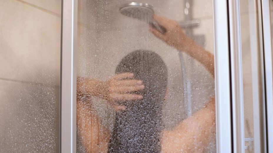 Nesprchujte sa každý deň. Dermatologička radí, ako hygienou svojej pokožke neškodiť