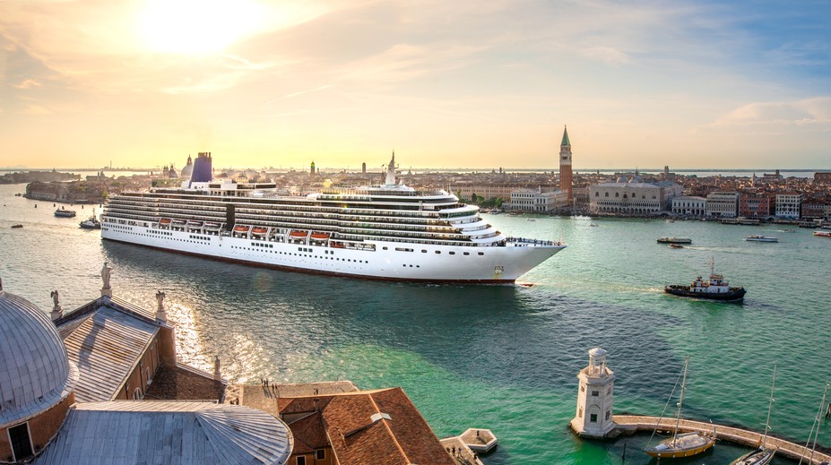 Koronavírus sa objavil na dvoch výletných lodiach