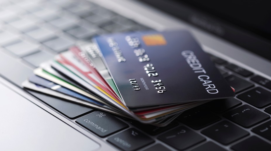 Dve banky počas víkendu odstavia služby. Nepôjde mobilná aplikácia ani internetbanking
