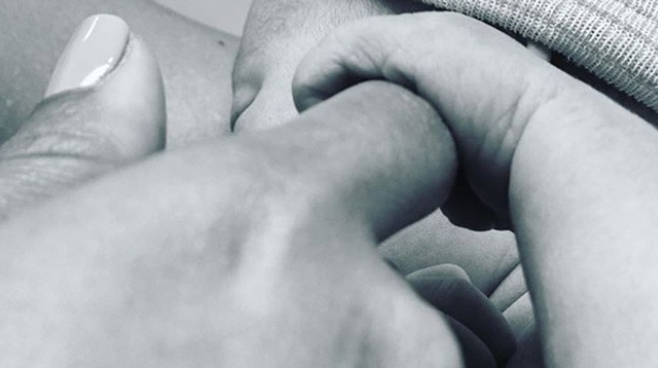 Dieťa číslo 2! Herečka a speváčka priviedla na svet synčeka