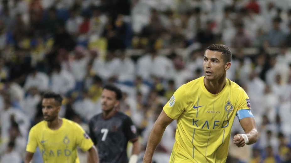 VIDEO: Cristiano Ronaldo získal svoju prvú trofej v Saudskej Arábii. Dvomi gólmi otočil finálový duel