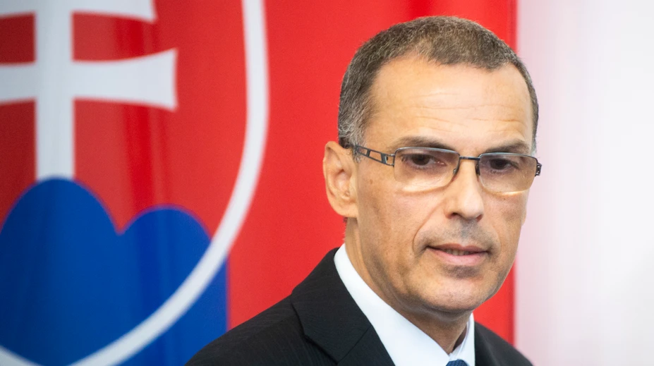 Žilinka dočasne pozastavil výkon funkcie prokurátorovi Michalovi Šúrekovi
