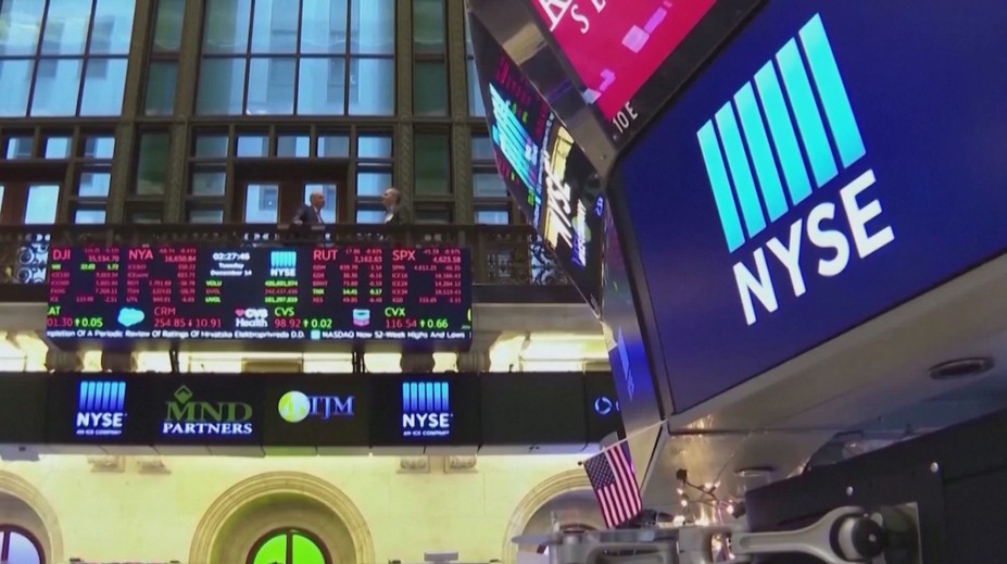 Druhý aj tretí pilier, investičné sporenie či podielové fondy. Všade tam hodnota účtov prudko klesla