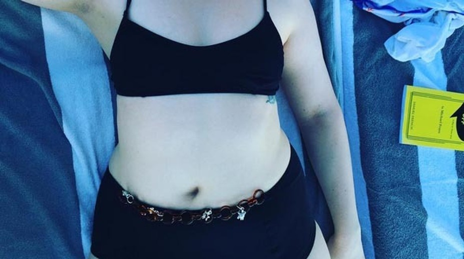 Toto brucho je minulosťou. Herečka predviedla štíhlejšiu postavu