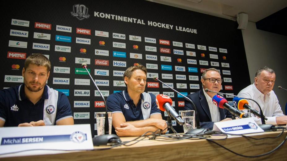 Slovan vstúpil do novej sezóny KHL vysokou prehrou