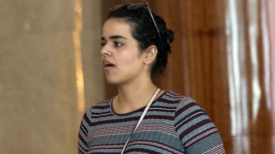 Saudskoarabská tínedžerka (18), ktorá utiekla od rodičov, je už v Kanade
