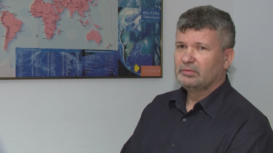 Muž tvrdí, že finančná správa mu ukradla nápad. Teraz sa mu vyhrážajú