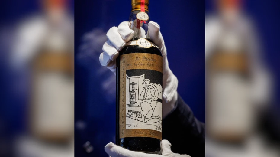 Vydražili vzácnu whisky z roku 1926. Stala sa najdrahšou fľašou na svete