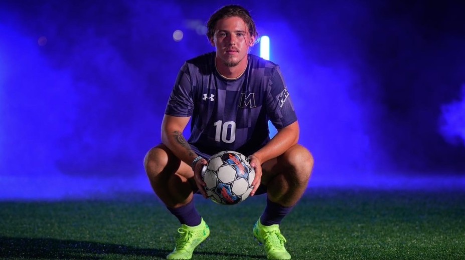 Hral za Fulham i Marseille, chválil ho Mourinho. Slovák v USA dostal štipendium, aké získa jeden z 20-tisíc (príbeh)