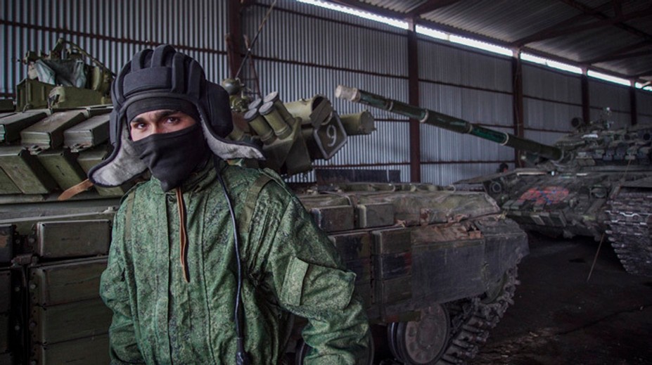 Američania uvažujú o tom, že vyzbroja ukrajinskú armádu