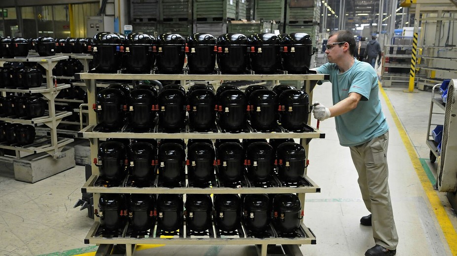 Embraco plánuje presunúť výrobu z Talianska na Slovensko: Rím sa voči tomu búri