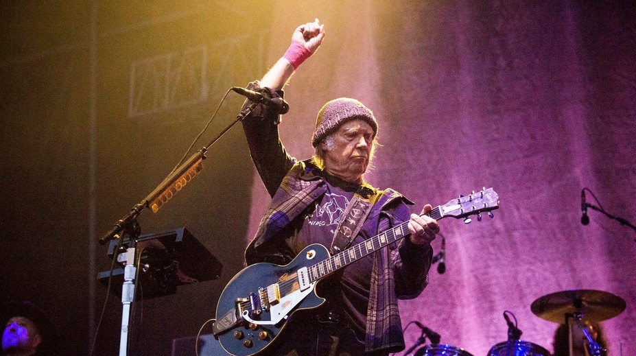 Spevák Neil Young žaluje prezidenta Trumpa za porušenie autorského práva