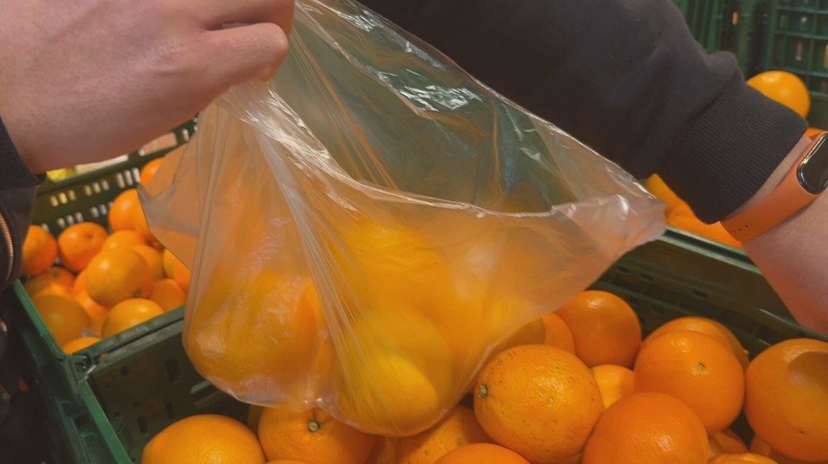 Plastovým vreckám zvoní umieračik. Rezort životného prostredia ich chce zakázať