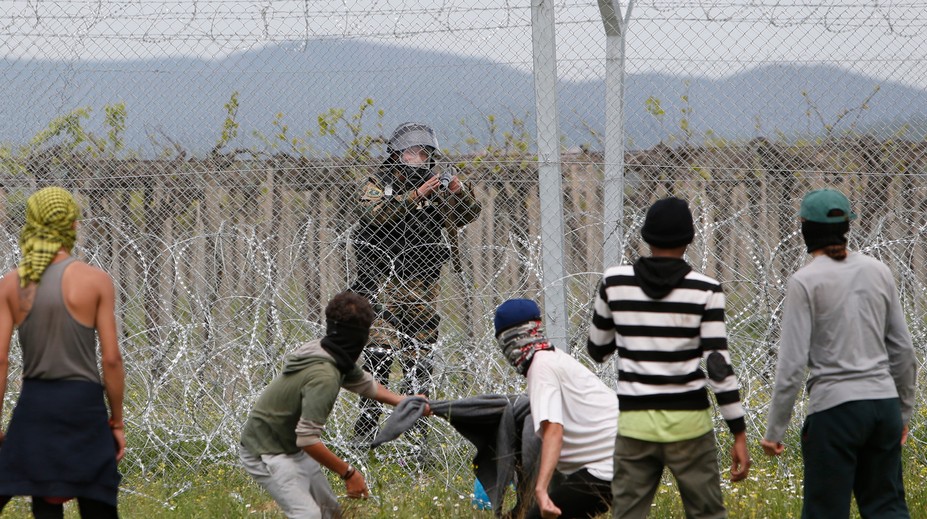 Narušiteľov hraníc pribúda! V Maďarsku ich počas víkendu zadržali takmer dvesto