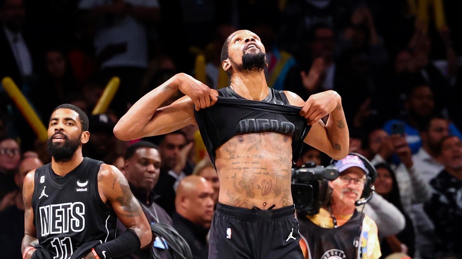 Ďalšia zrušená spolupráca. Pre antisemitizmus Nike ukončil vzťah so známym hráčom NBA