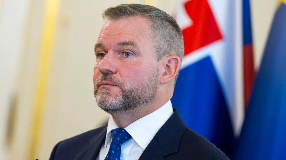 Prezident uviedol, že prijme demisiu Zuzany Dolinkovej, až keď bude vidieť adekvátnu náhradu
