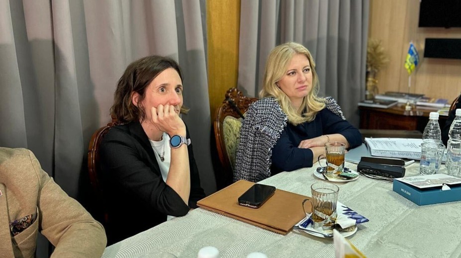 Prezidentka pricestovala do Kyjeva na rozlúčkovú návštevu Ukrajiny. Vence položila na mieste, ktoré má mimoriadny význam