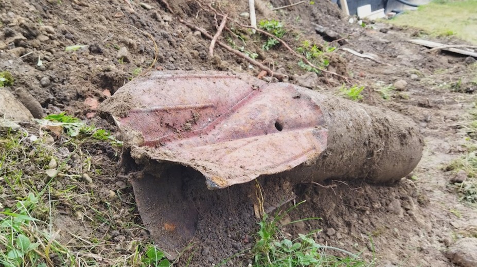 Nad obcou Tuchyňa sa ozvala mohutná explózia. Bagrista tam našiel leteckú bombu z vojny