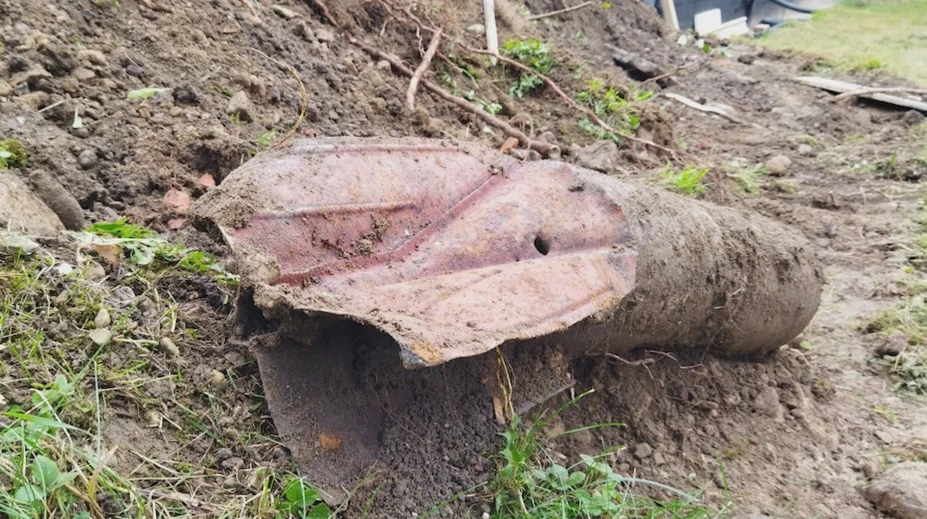 Nad obcou Tuchyňa sa ozvala mohutná explózia. Bagrista tam našiel leteckú bombu z vojny