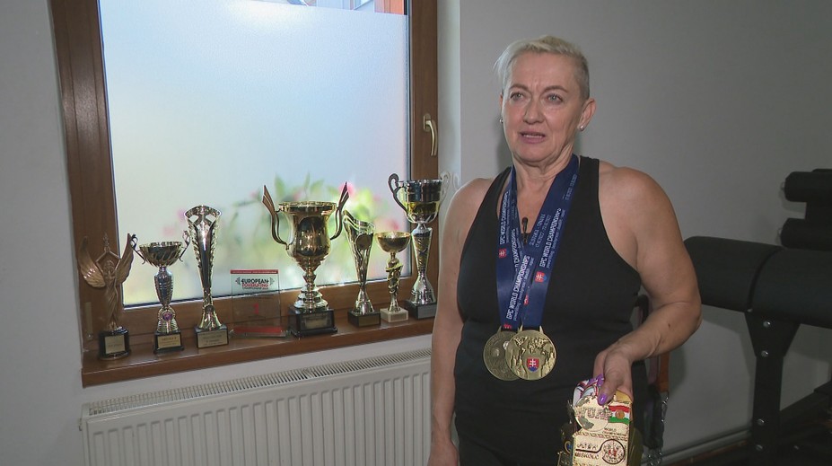 Prekonala predsudky aj samú seba. Prekvapí vás, v akom športe vyniká aktívna dôchodkyňa