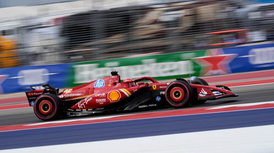 VC USA: Ferrari sfúklo konkurenciu a bralo double. Norris s Verstappenom zviedli pekný súboj