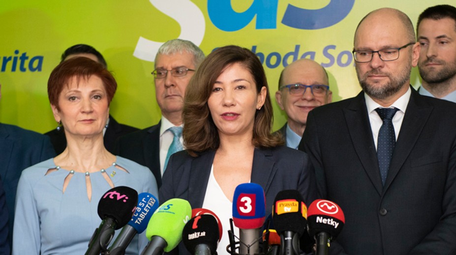 Lucia Ďuriš Nicholsonová sa do parlamentu nevráti, Sulík chce ísť do exekutívy