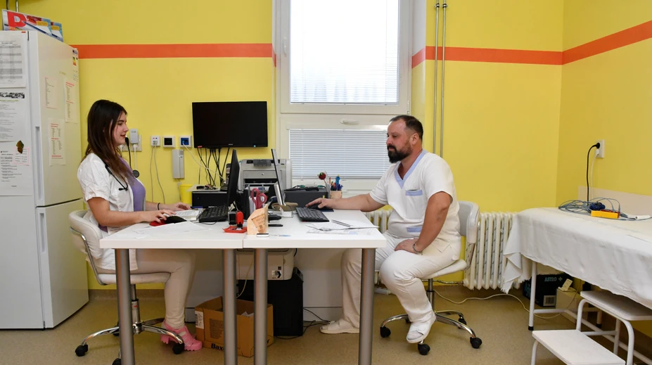 Ambulantné pohotovosti majú fungovať kratšie, poplatky sa majú zvýšiť