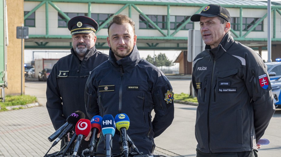 Slovenská akcia zameraná na nelegálnu migráciu a kontrolu osôb. Pomáha nám pri nej aj česká technika