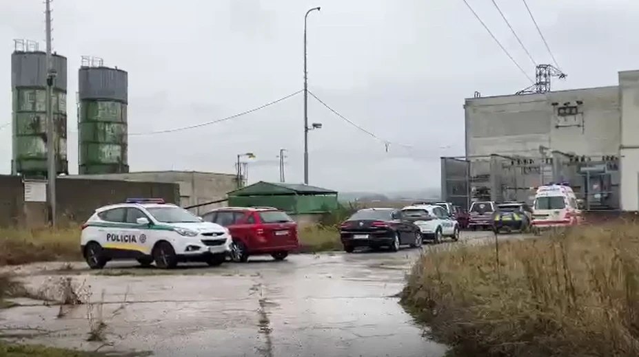 Údržbári našli dve nehybné telá v bývalej banskej šachte neďaleko Prievidze