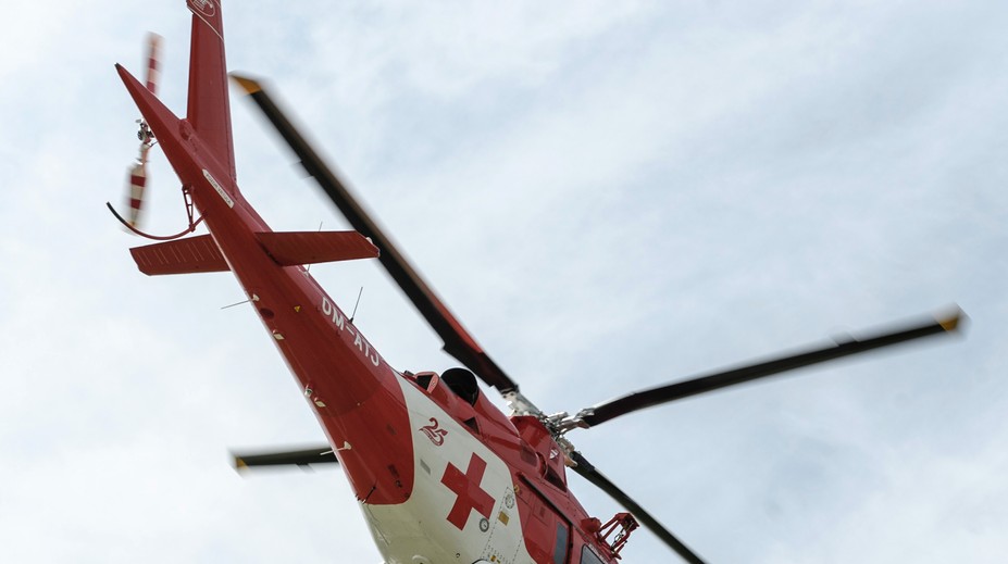 Zásah leteckých záchranárov pri Martine. Ratovali vážne zraneného paraglajdistu