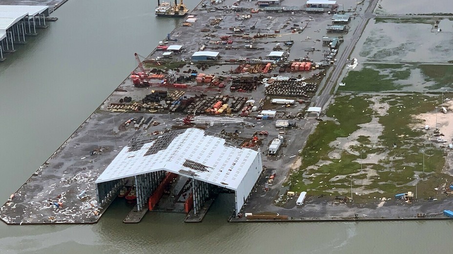 Hurikán Ida poškodil v USA ropovod: Potápači objavili príčinu ropnej škvrny